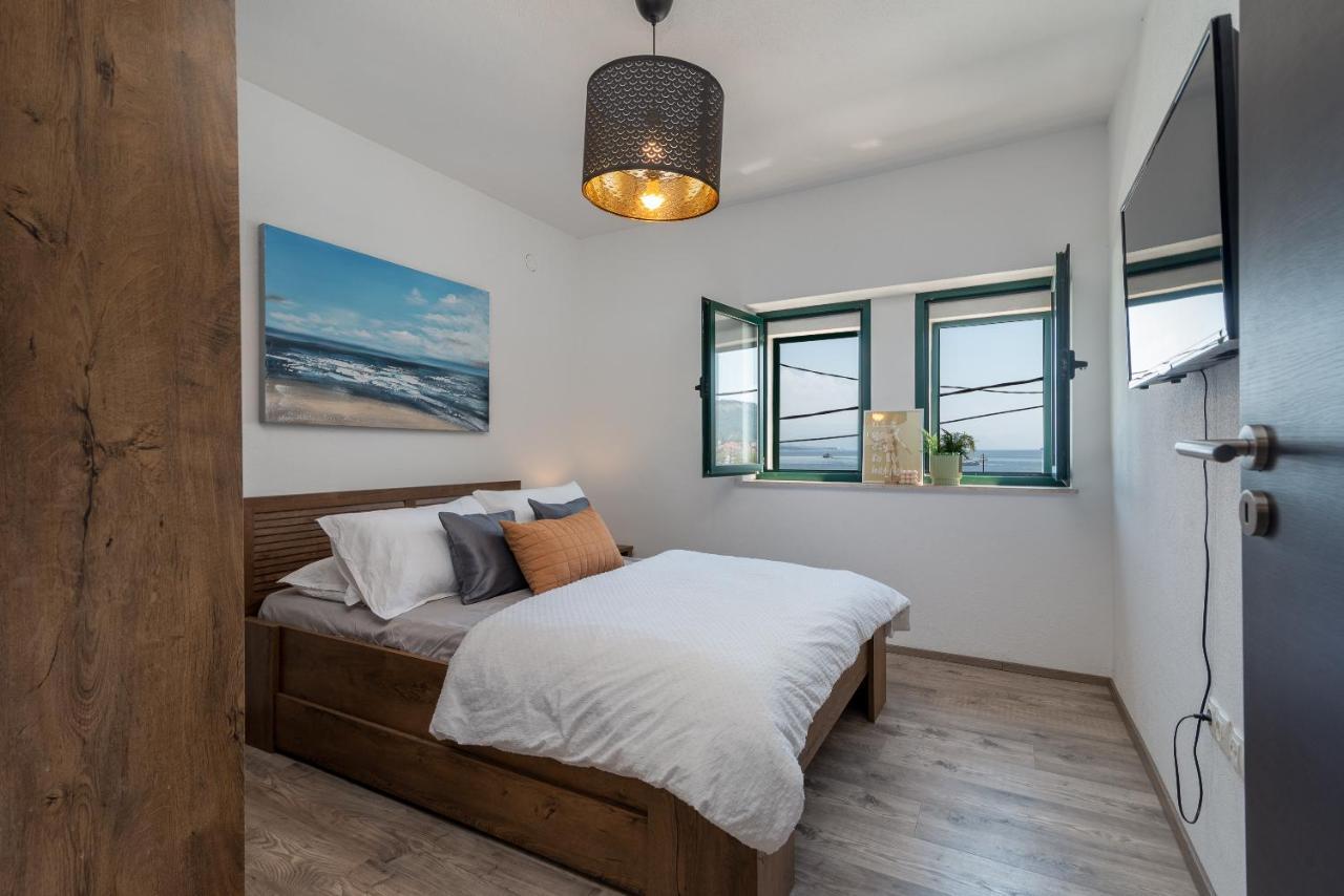 Beach Apartman Marela Slatine Eksteriør bilde